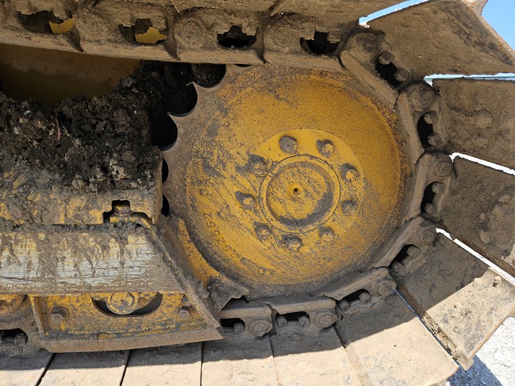 2016-deere-450j-lgp-image-16