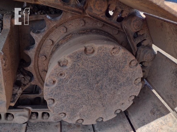 2007-hitachi-zx135us-image-32