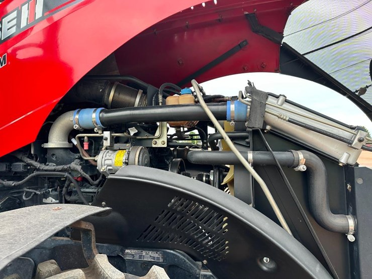 2017-case-ih-magnum-250-image-43