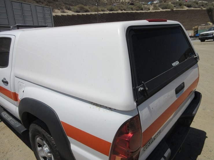2013-toyota-tacoma-image-12