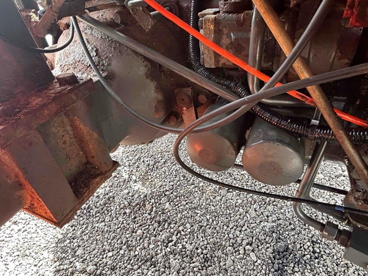 2007-kubota-m5040f-image-25