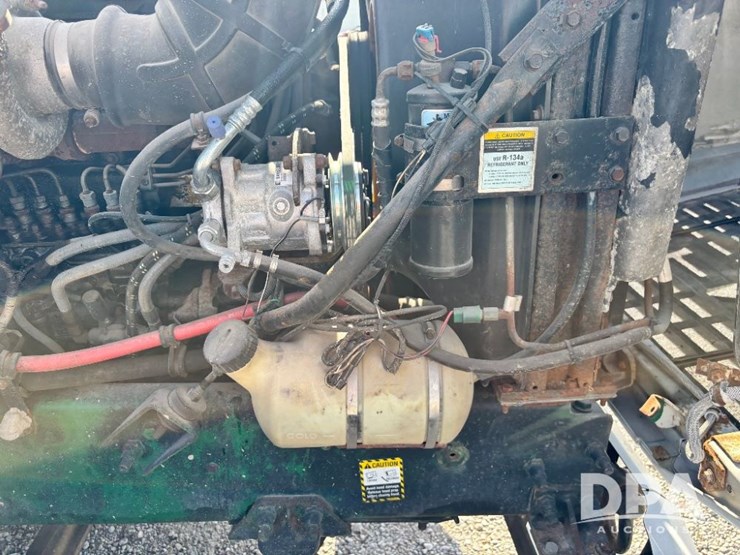 1995-mack-ch613-image-75