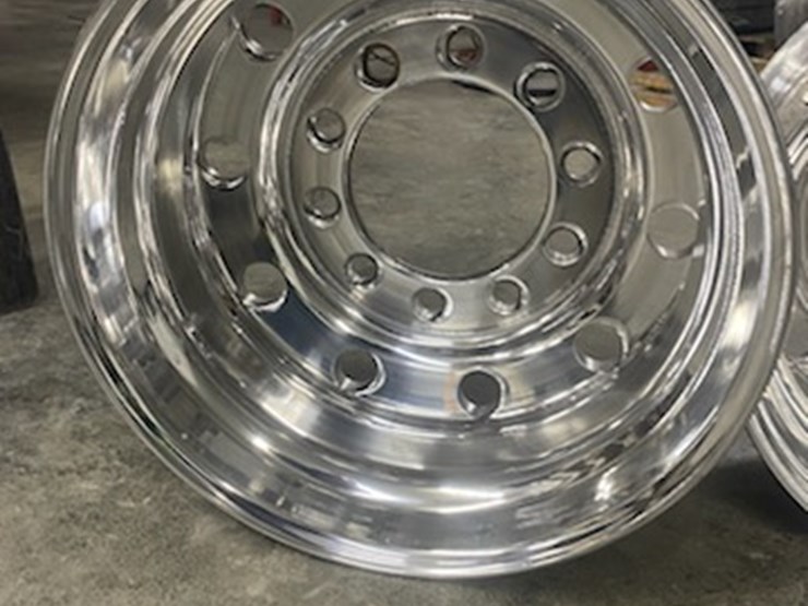 (4)-alcoa-truck-rims-(lt1367)-image-7