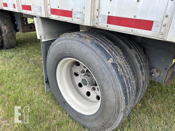 2021-wilson-51'-x-102"-image-22