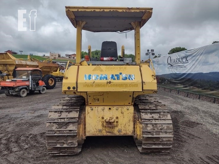 2005-komatsu-d65ex-15-image-4