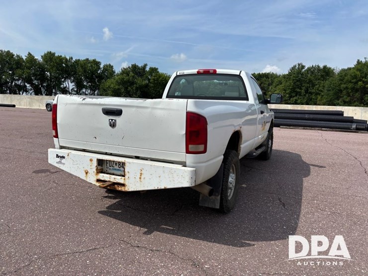 2006-dodge-ram-2500-image-12