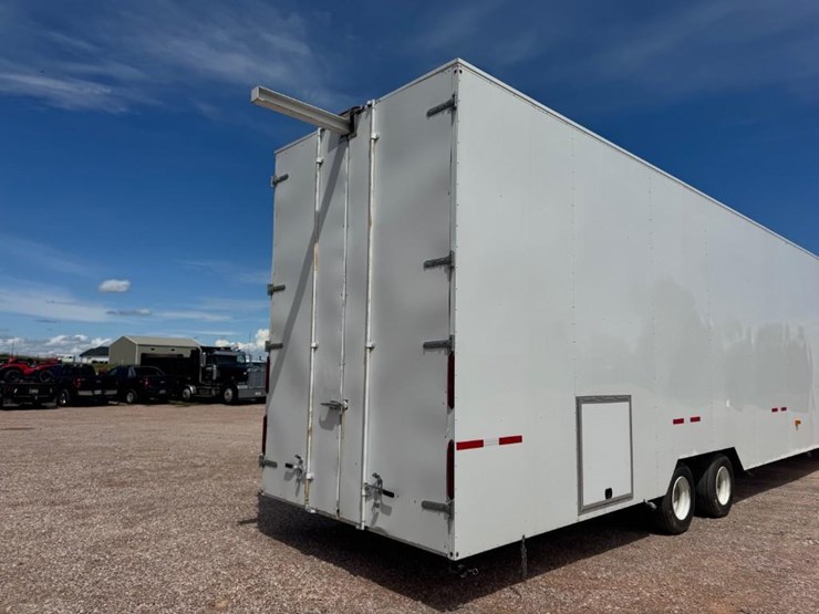 custom-trailer-image-9