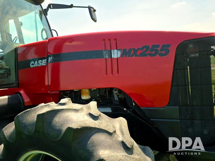 case-ih-mx255-image-39