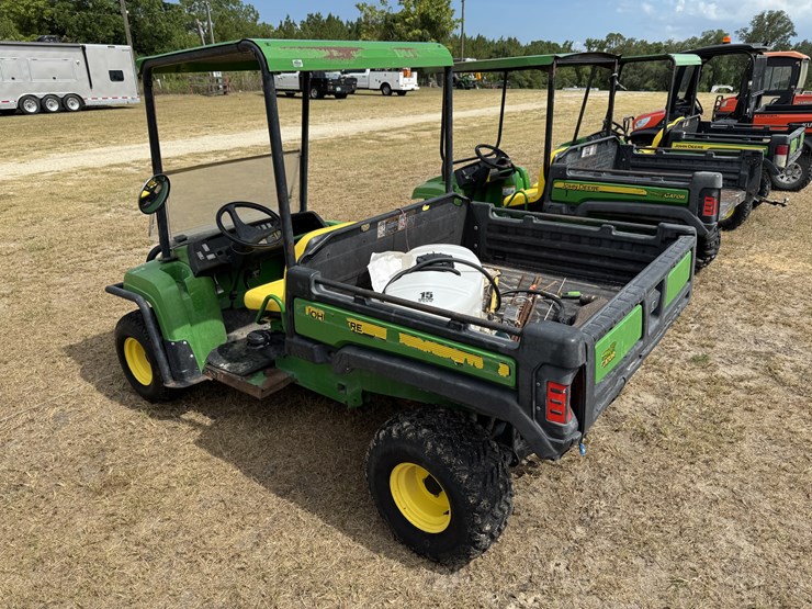john-deere-gator-image-7