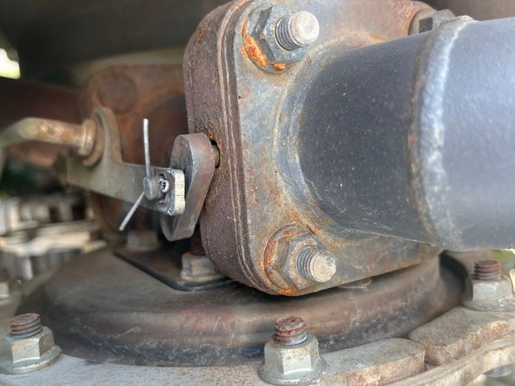 john-deere-3033r-image-31