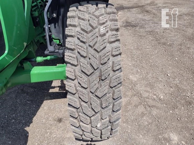 2017-john-deere-5090r-image-16