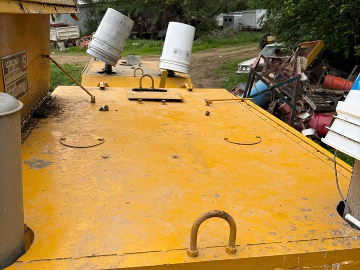 fwd-s49v-model-snowblower-truck-image-36