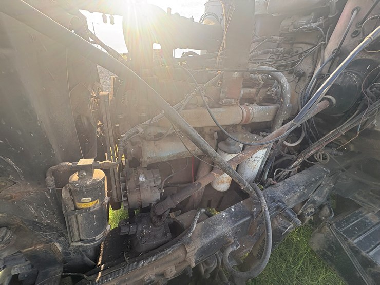 1982-mack-r686-image-42