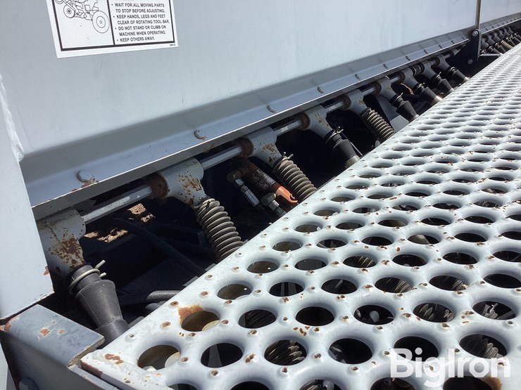 crust-buster-4030-image-16