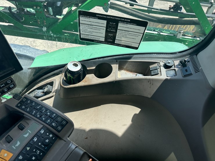 2018-john-deere-r4038-image-87
