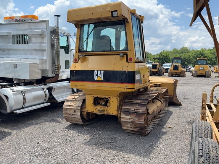 2004-caterpillar-d5g-xl-image-7