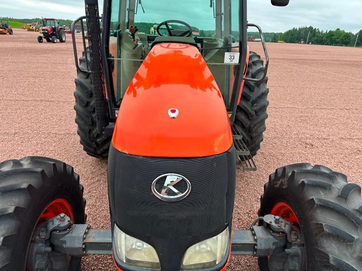 2013-kubota-m126x-image-27