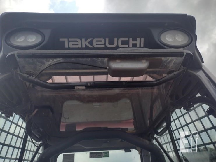 takeuchi-tl10v2-image-13
