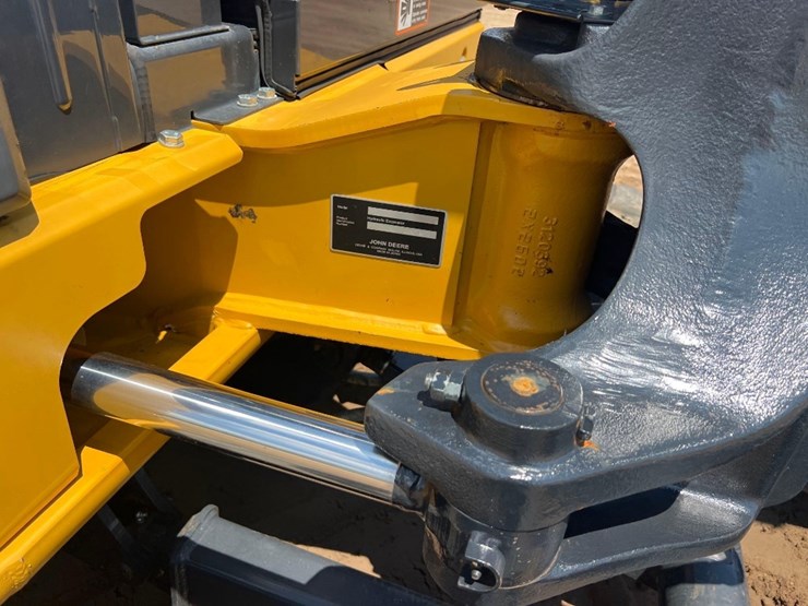 2023-deere-50g-image-14