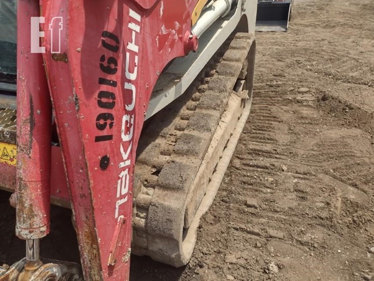 2019-takeuchi-tl6r-image-26