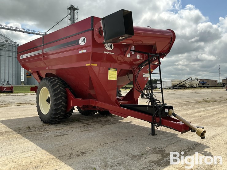 2021-j&m-1151-grain-cart-image-3