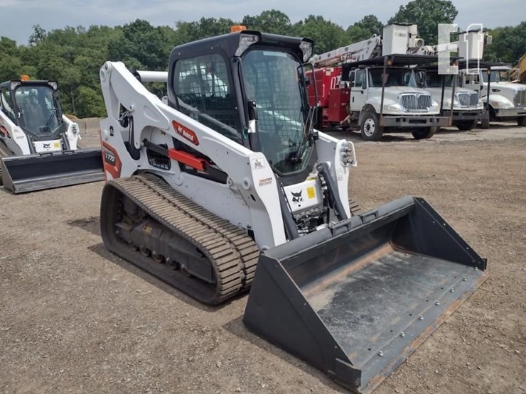 2023-bobcat-t770-image-39
