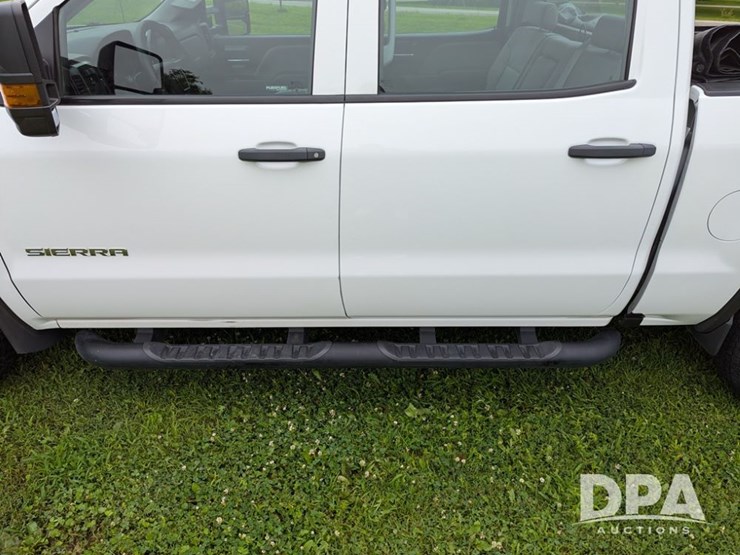 2016-gmc-sierra-pickup-(lt1366)-image-17
