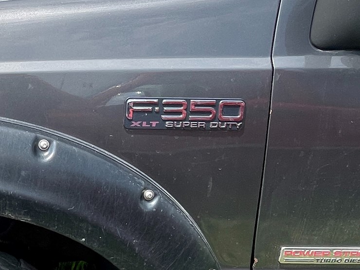2004-ford-f350-image-21