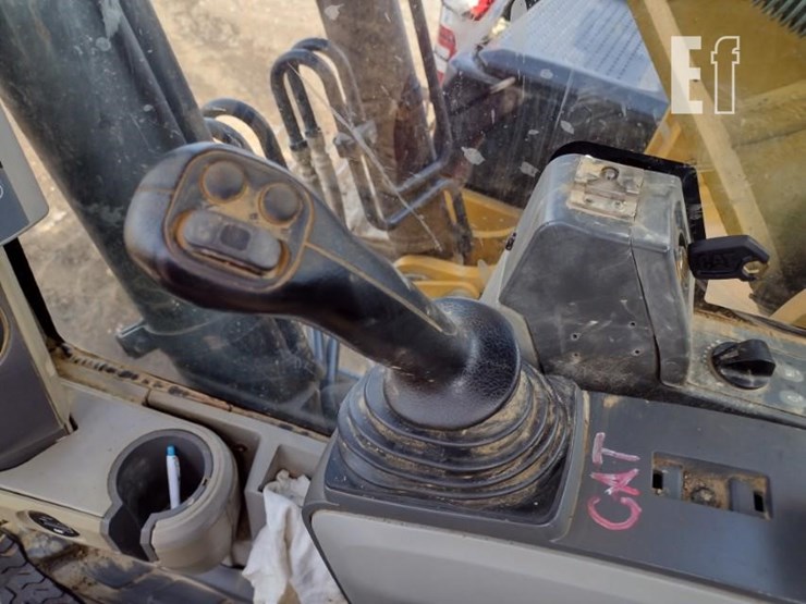 2013-caterpillar-329el-image-9