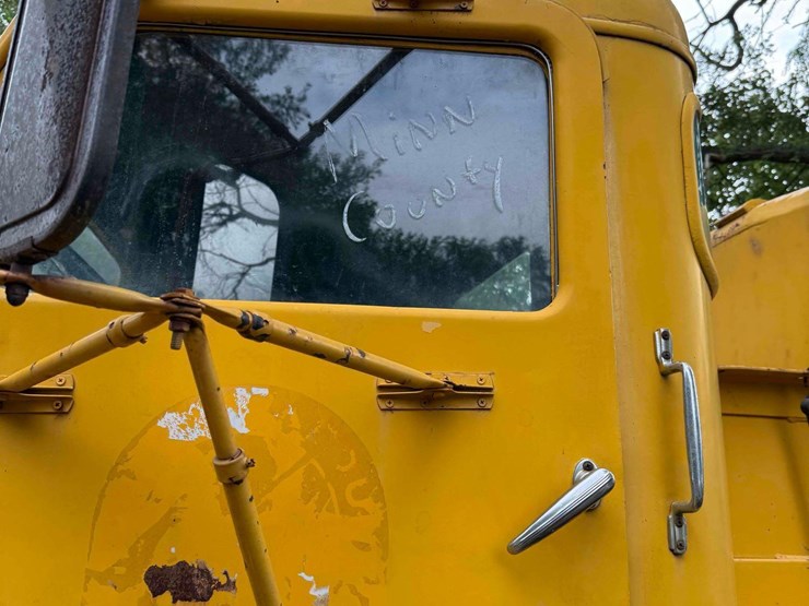1954-general-motors-snowplow-truck-image-34