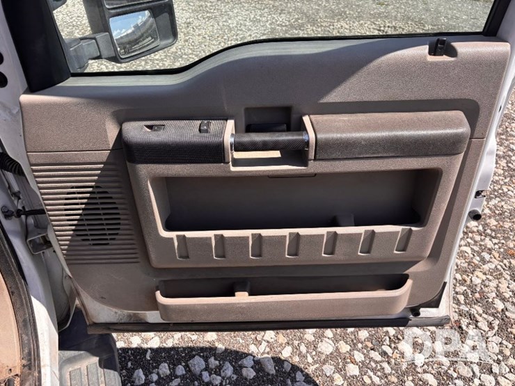 2009-ford-f350-xl-image-27