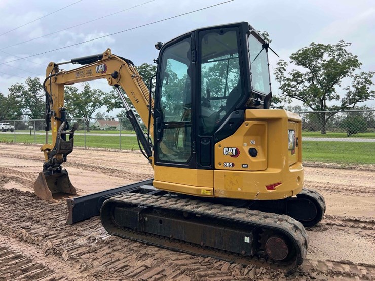 2022-caterpillar-305cr-image-8
