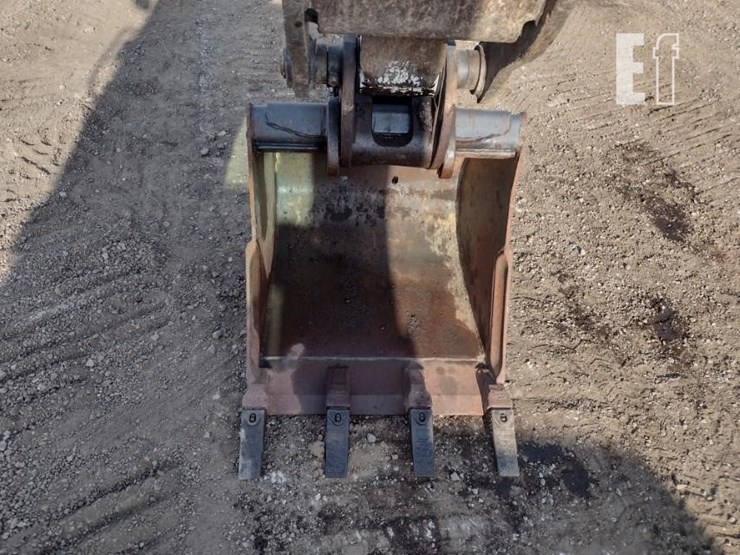 2021-bobcat-e60-image-15