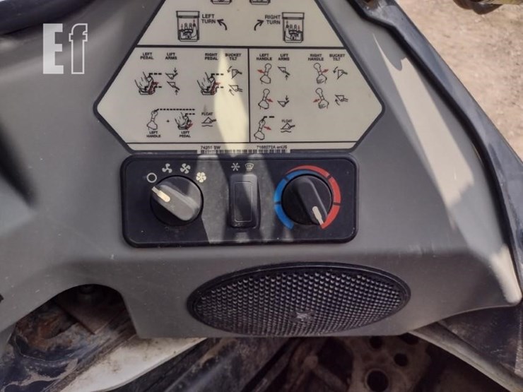 2016-bobcat-s630-image-11