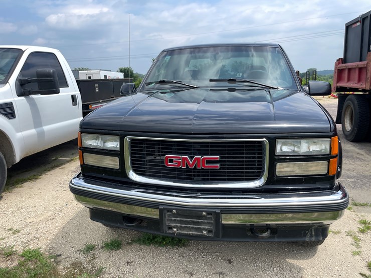 1997-gmc-1500-image-2