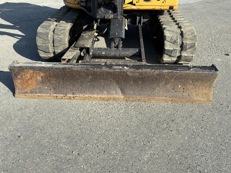 2014-deere-50g-image-5