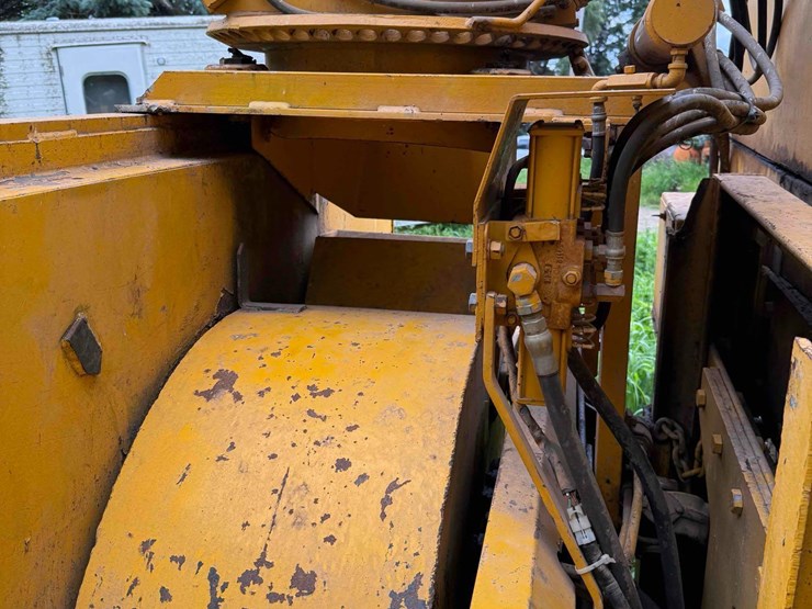 fwd-s49v-model-snowblower-truck-image-11