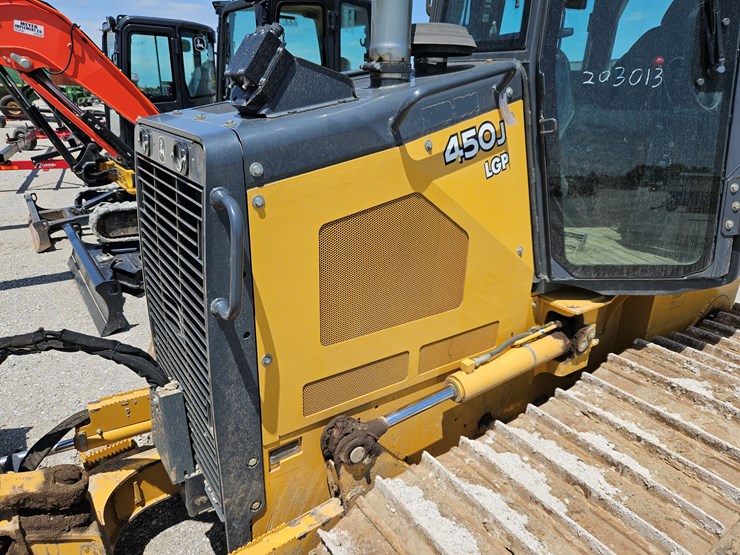 2016-deere-450j-lgp-image-8