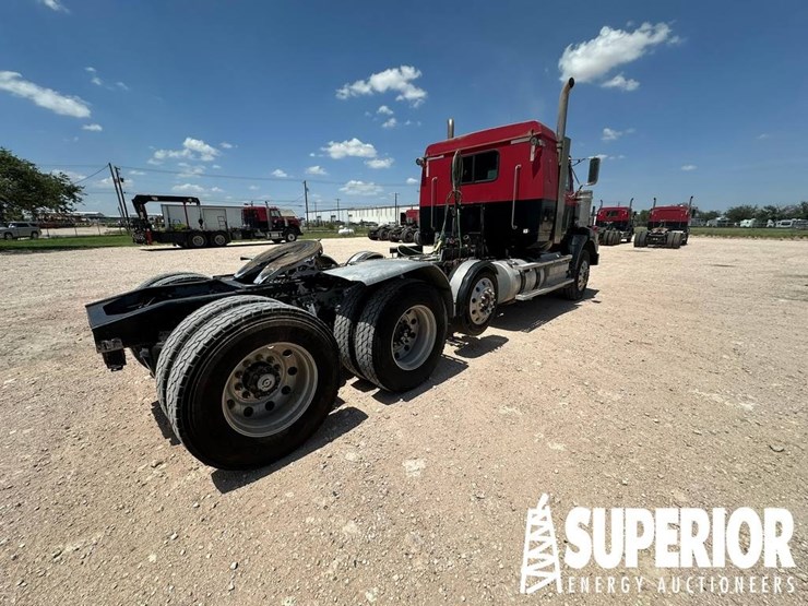 2011-western-star-4900-image-3