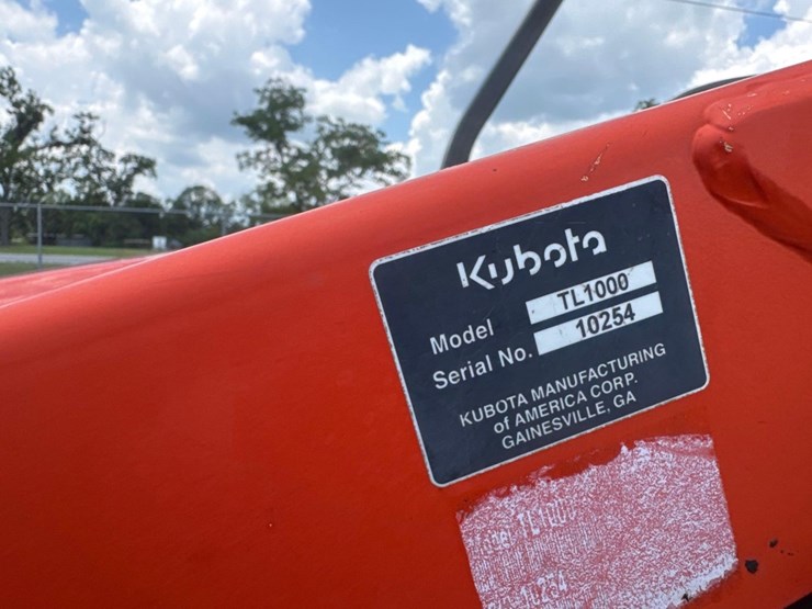 2005-kubota-l39-image-21