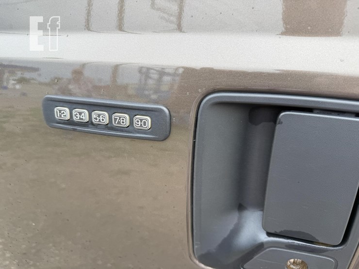 2016-ford-f250-xlt-image-24