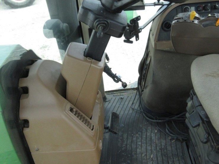 john-deere-8430-image-3