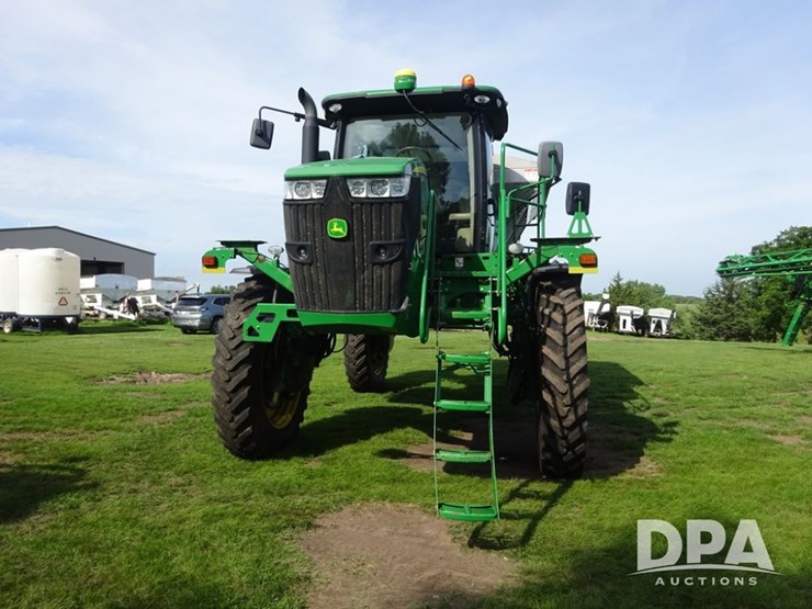 2016-john-deere-r4045-image-6
