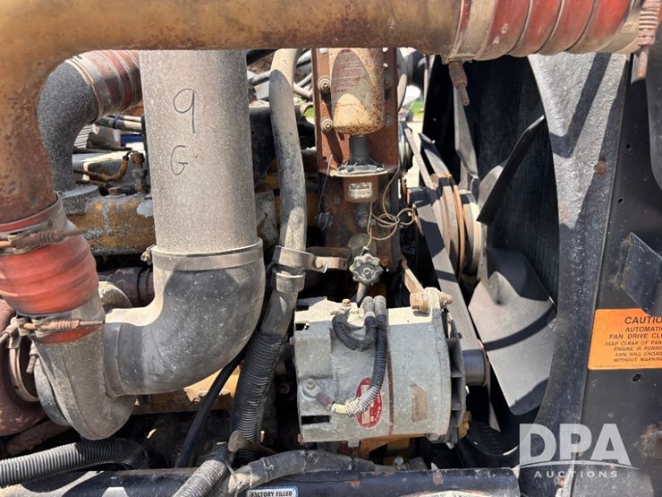 1996-peterbilt-377-image-73