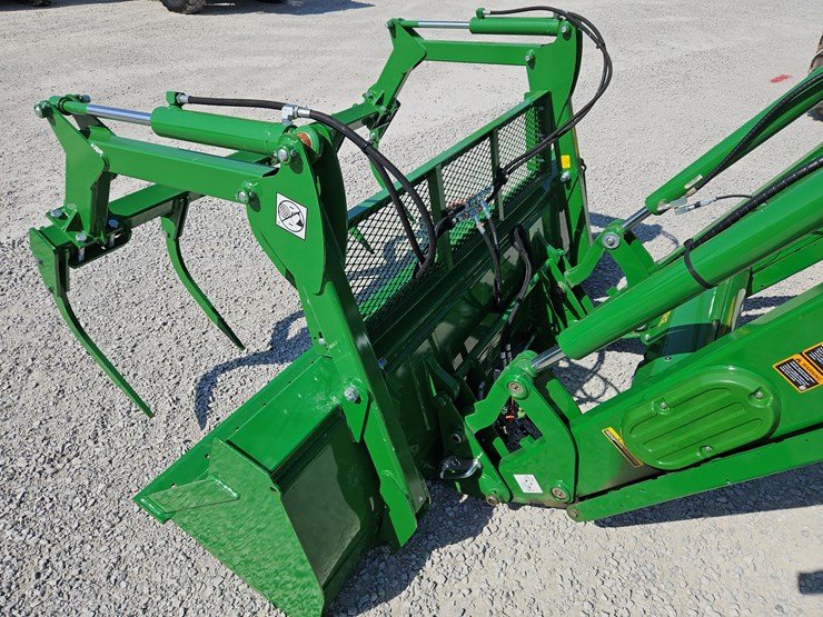 2022-john-deere-6130m-image-5