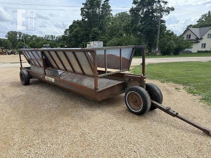meyer-feeder-wagon-4714-image-3