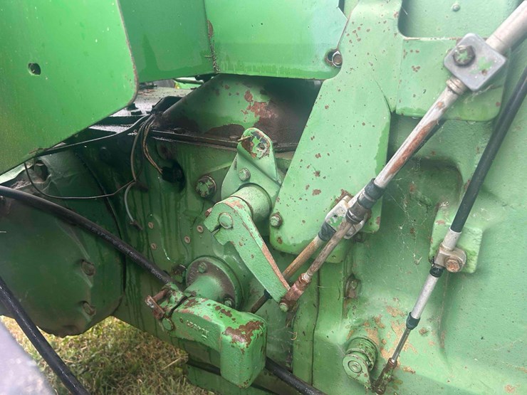 john-deere-8440-image-6