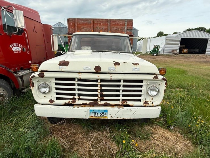 1974-ford-f750-image-6
