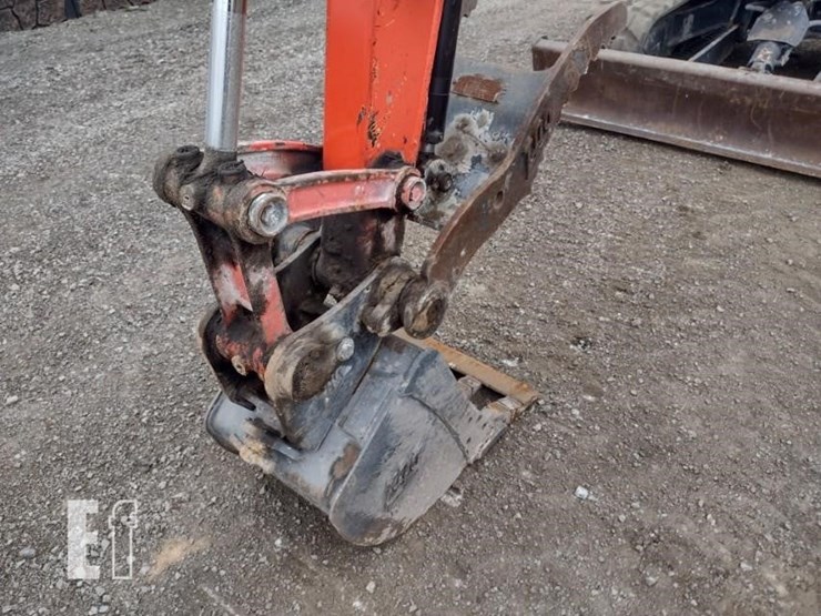 2019-kubota-u55-4-image-17