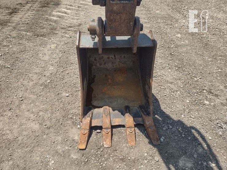2020-deere-26g-image-14